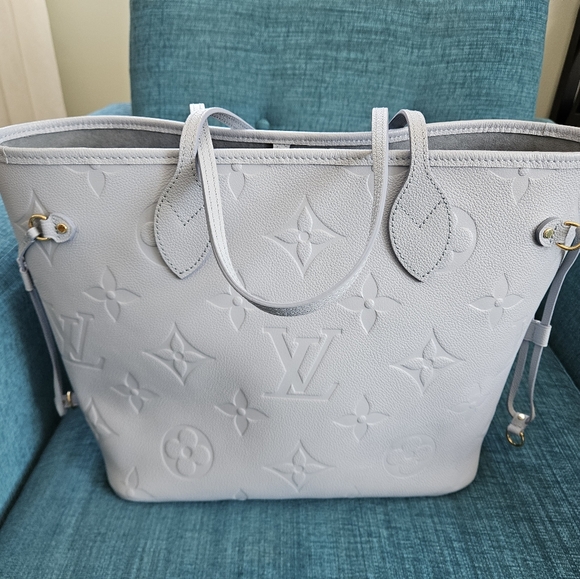 Louis Vuitton Empreiente Blue Neverfull Monogram Tote - Picture 2 of 15